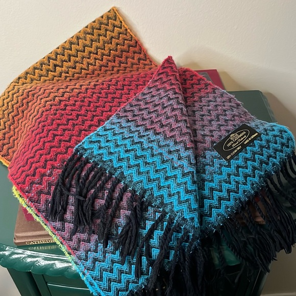 Accessories - Rainbow Multicolor Chevron Germany 100% Cashmere Scarf with Fringe 68 x 11.5